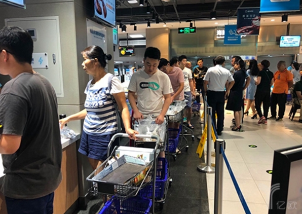 1534297348812902.png blob.png