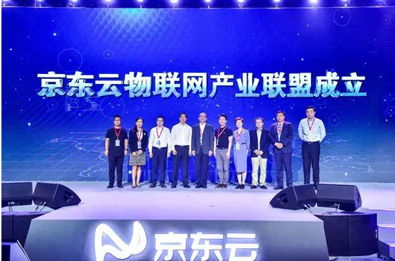 1537966782644633.png blob.png