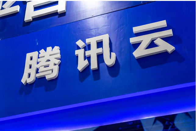 1543886592402681.png blob.png