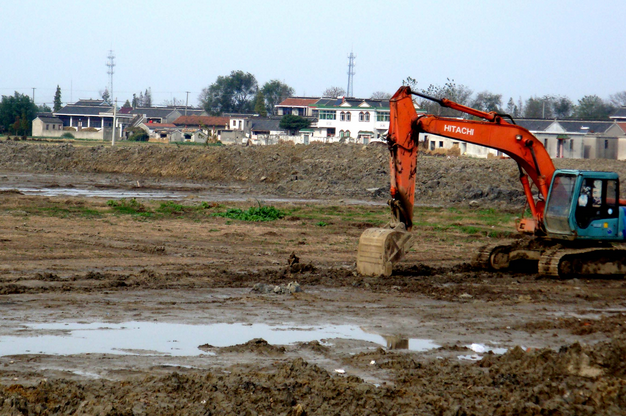 
績溪開展網上土地認購 土地流轉結合電商