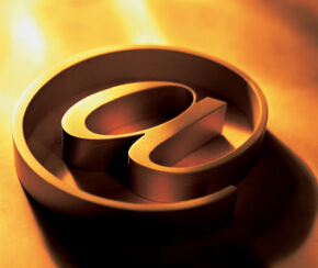 傳統產業盲目觸網不可取 轉型還需配套政策支持